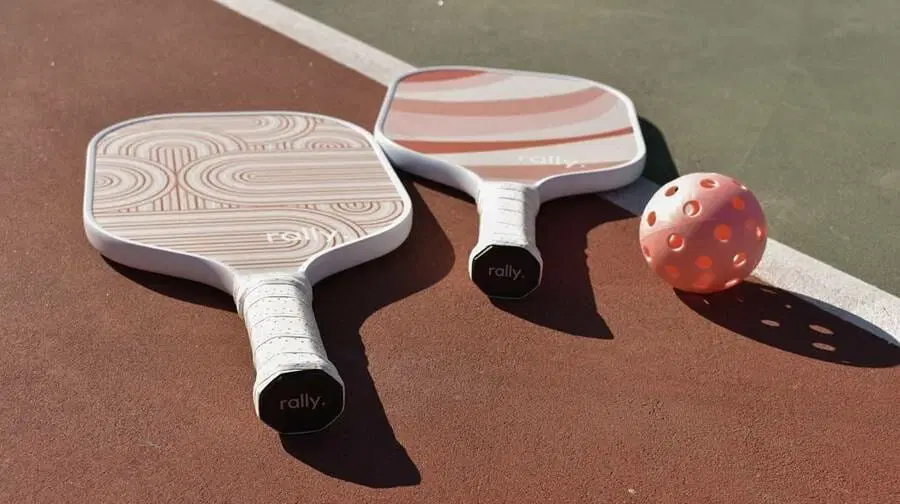 How Long Should a Pickleball Paddle Last