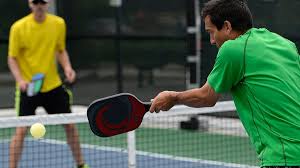 Play Pickleball 