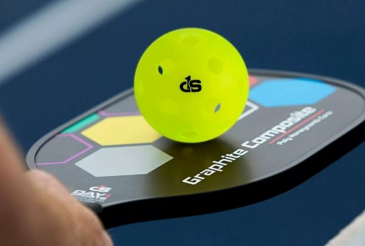 What Is The Standard Size Of A Pickleball Paddle?