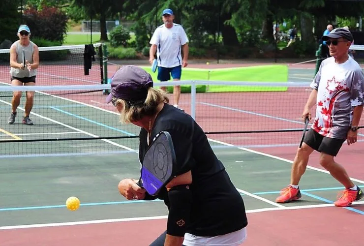 How to Become a Pickleball Instructor?