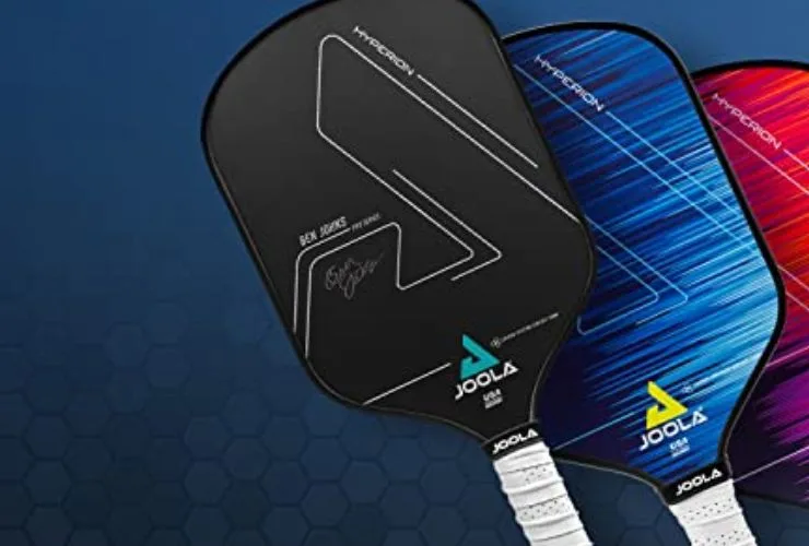 What is the most popular pickleball paddle?
